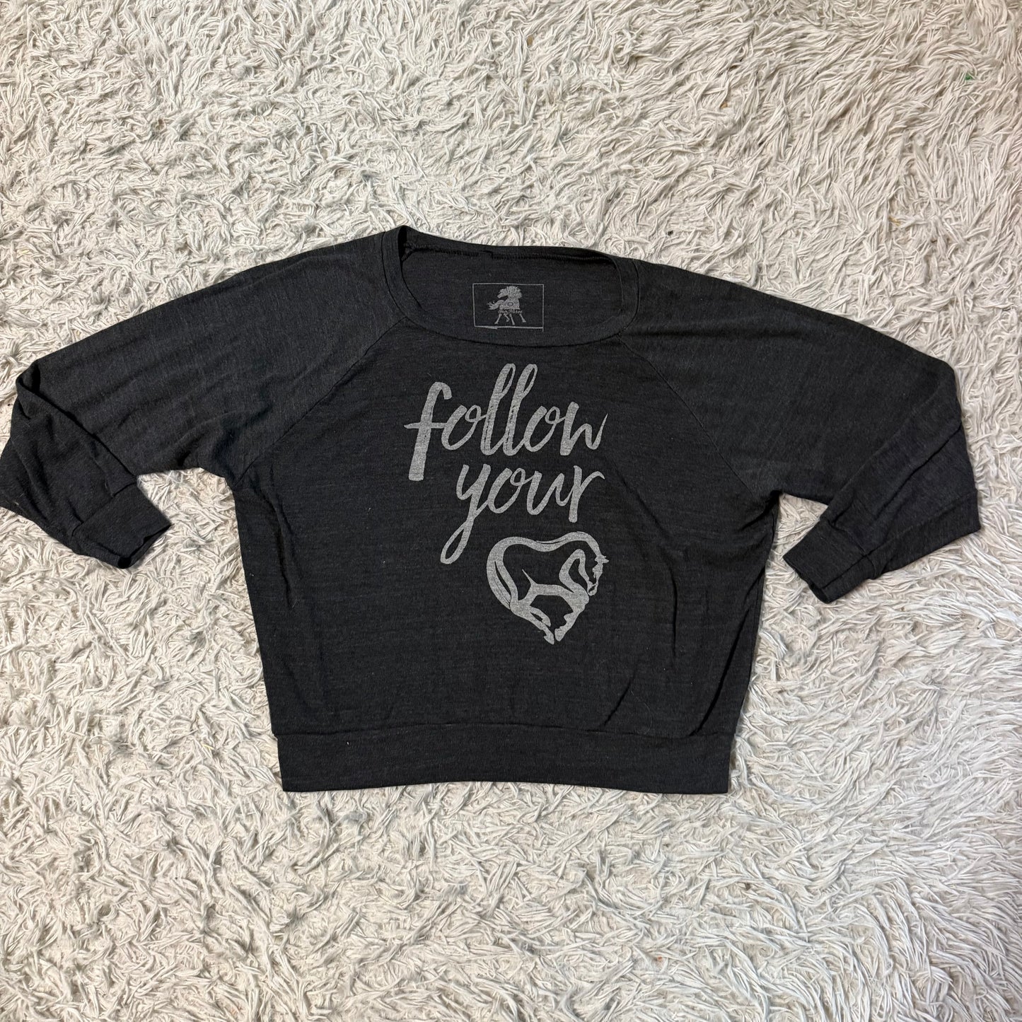 Women’s Medium Grey One Horse Follow Your Heart Horseback Riding Long Sleeve Top