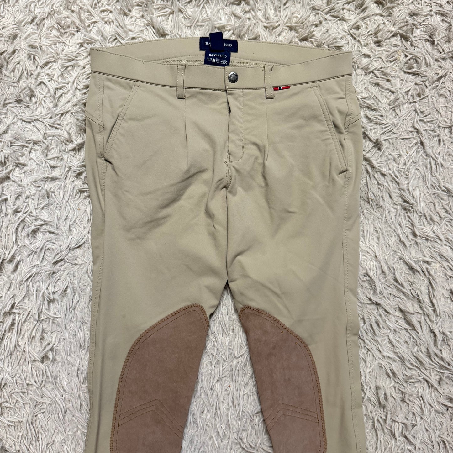 Women’s Size 30R Tan B Vertigo Knee Patch Horseback Riding Breeches