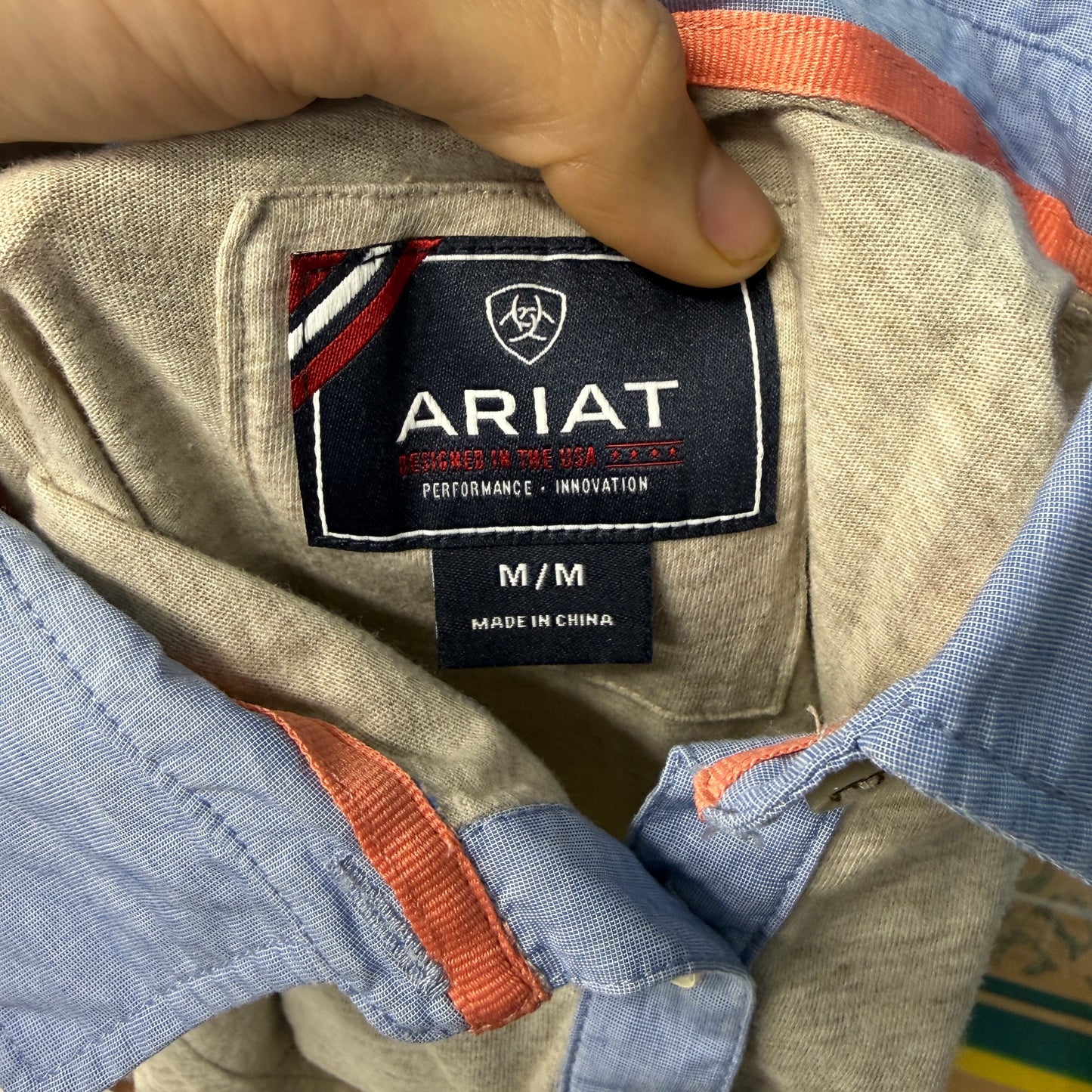 Women’s Medium Grey Ariat Short Sleeve Horseback Riding Polo Shirt