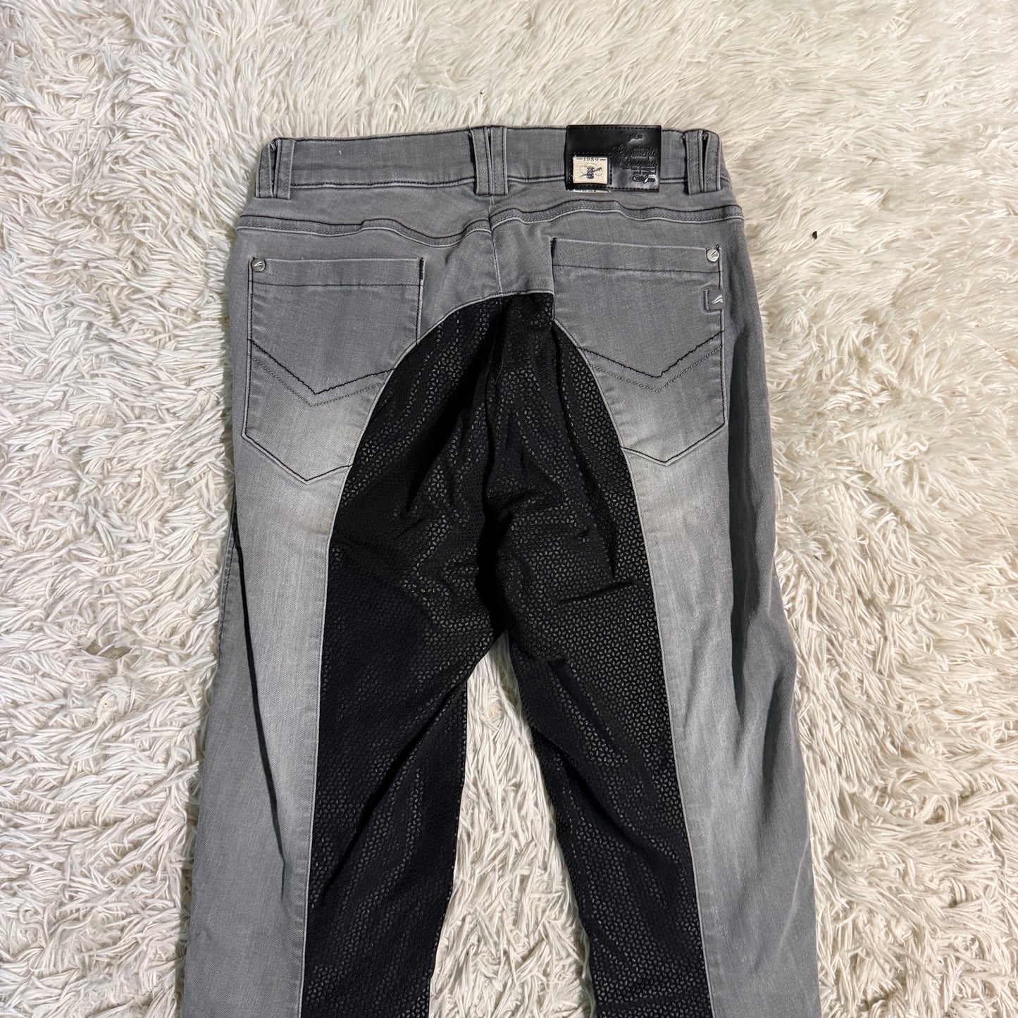 Women’s Size 24R Grey/Black Euro Star Full Seat Horseback Riding Breeches