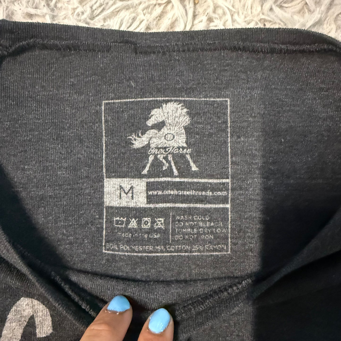 Women’s Medium Grey One Horse Follow Your Heart Horseback Riding Long Sleeve Top