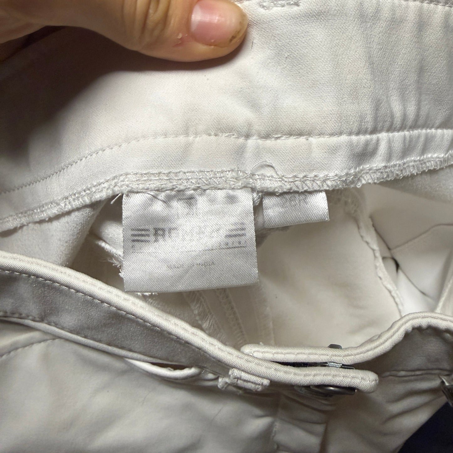 Women’s Size 26R White Romfh Knee Patch Horseback Riding Breeches