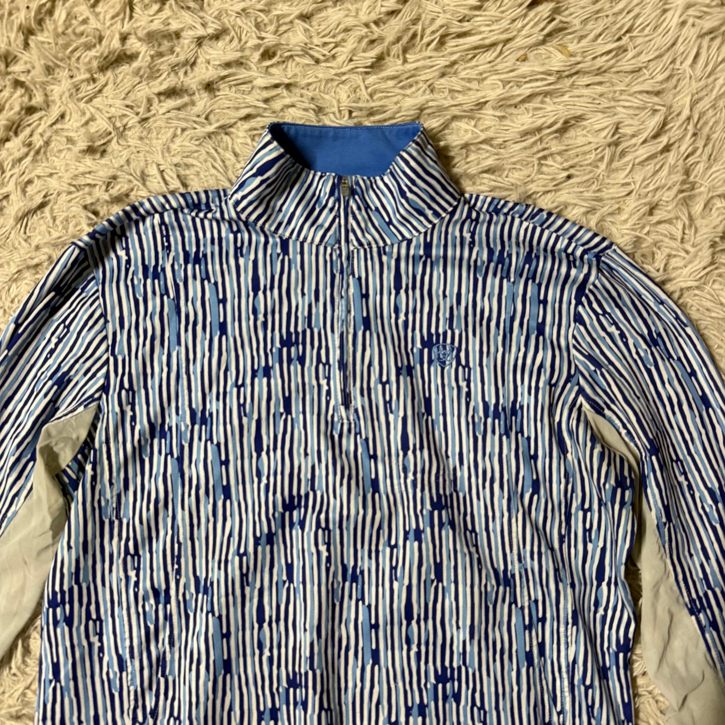 Women’s Large Ariat Blue Striped Pattern Long Sleeve Horseback Riding Sunshirt