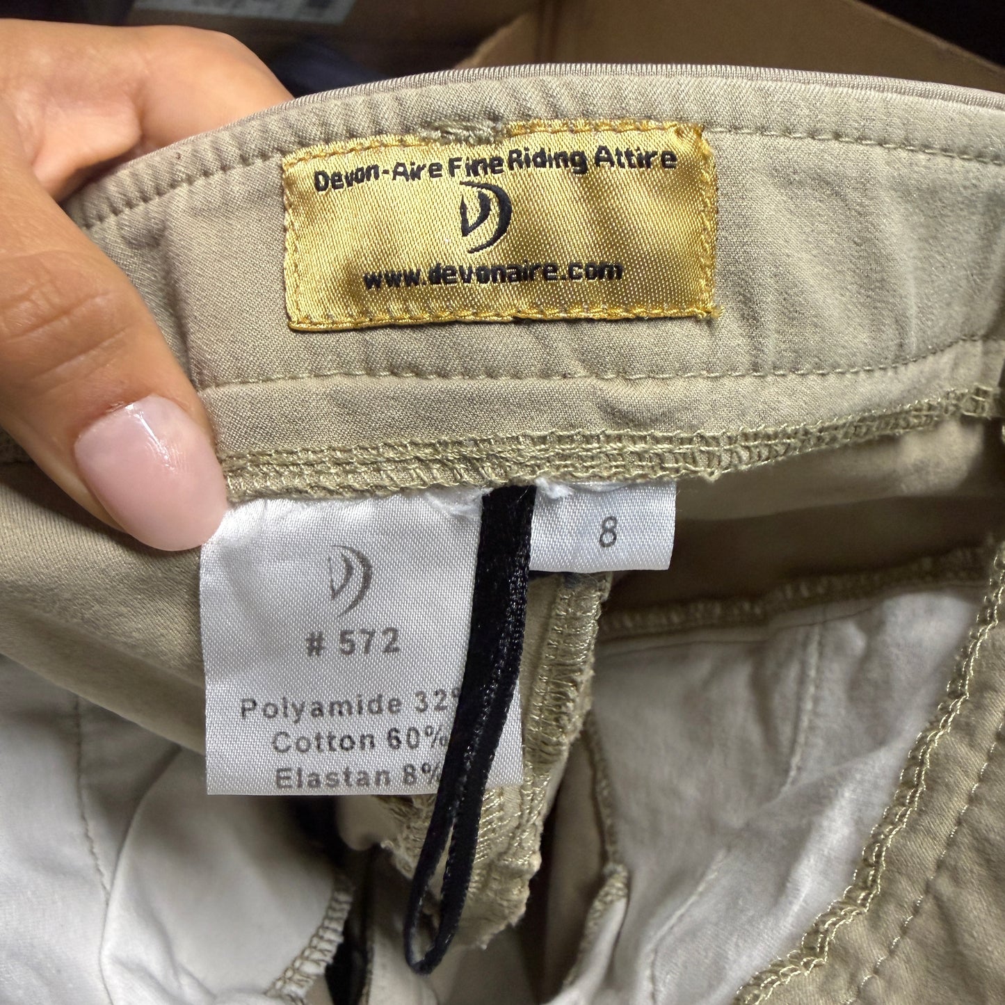 Child’s Size 8R Tan Devon Aire Knee Patch Horseback Riding Jodphur Breeches