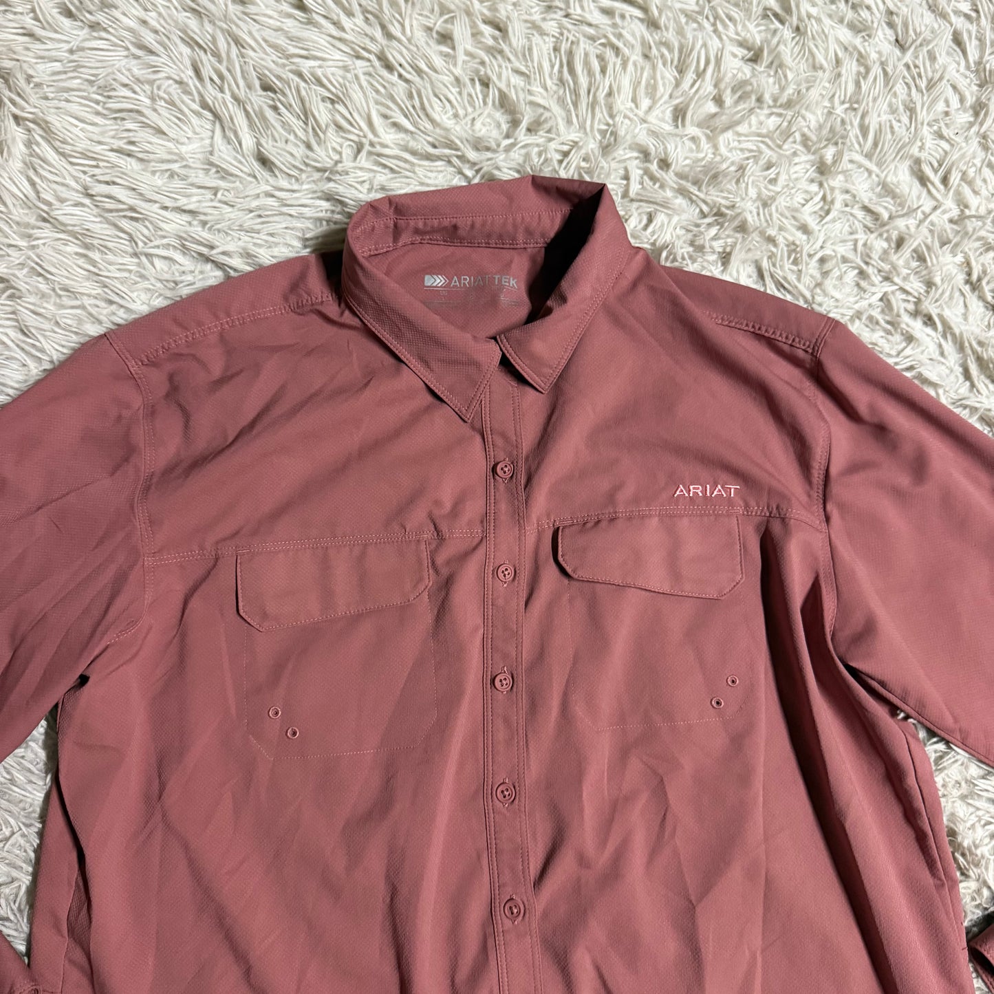 Women’s Large Pink Ariat Long Sleeve Horseback Riding Button Down Sunshirt
