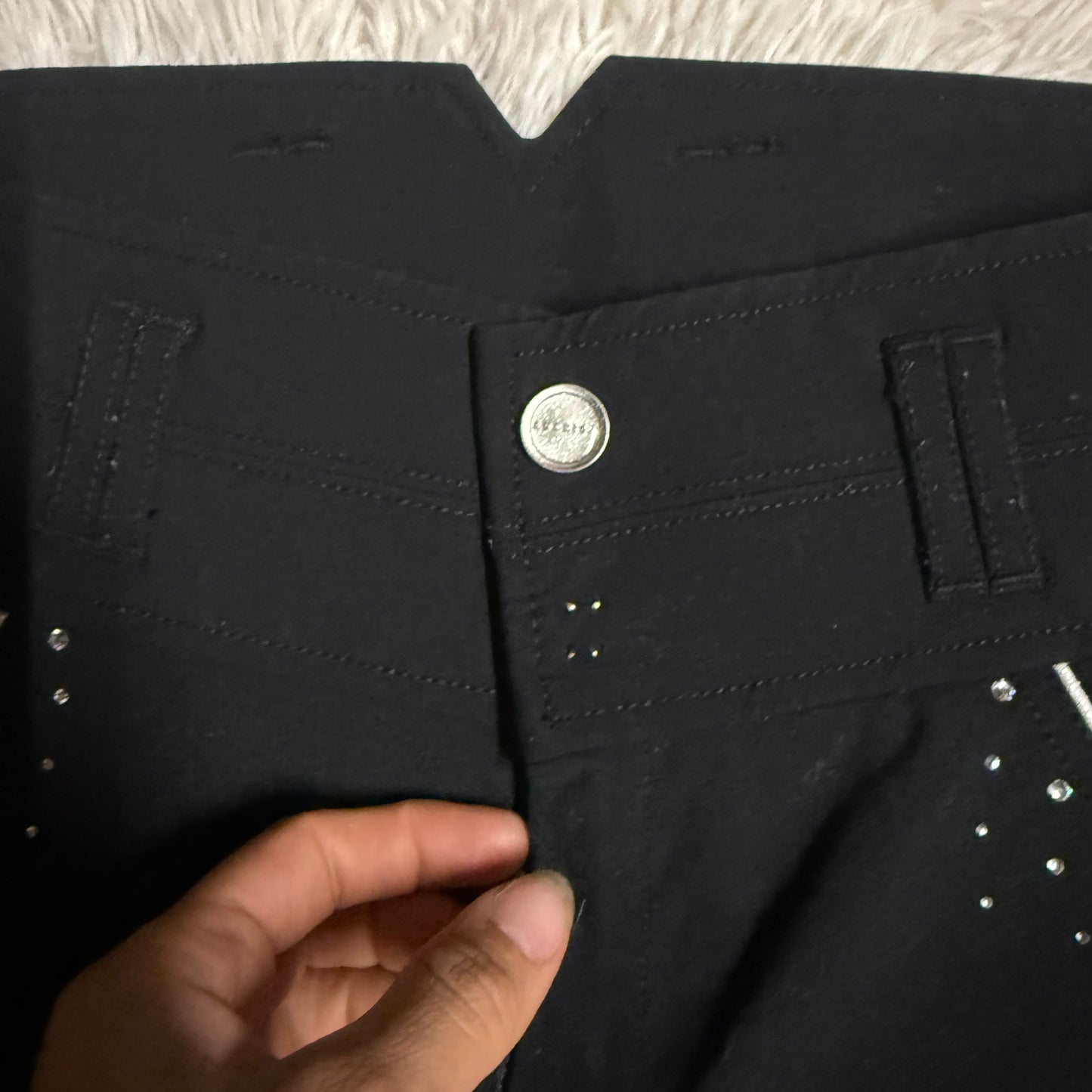 Women’s Size 32R Black Aubrion Knee Patch Horseback Riding Breeches