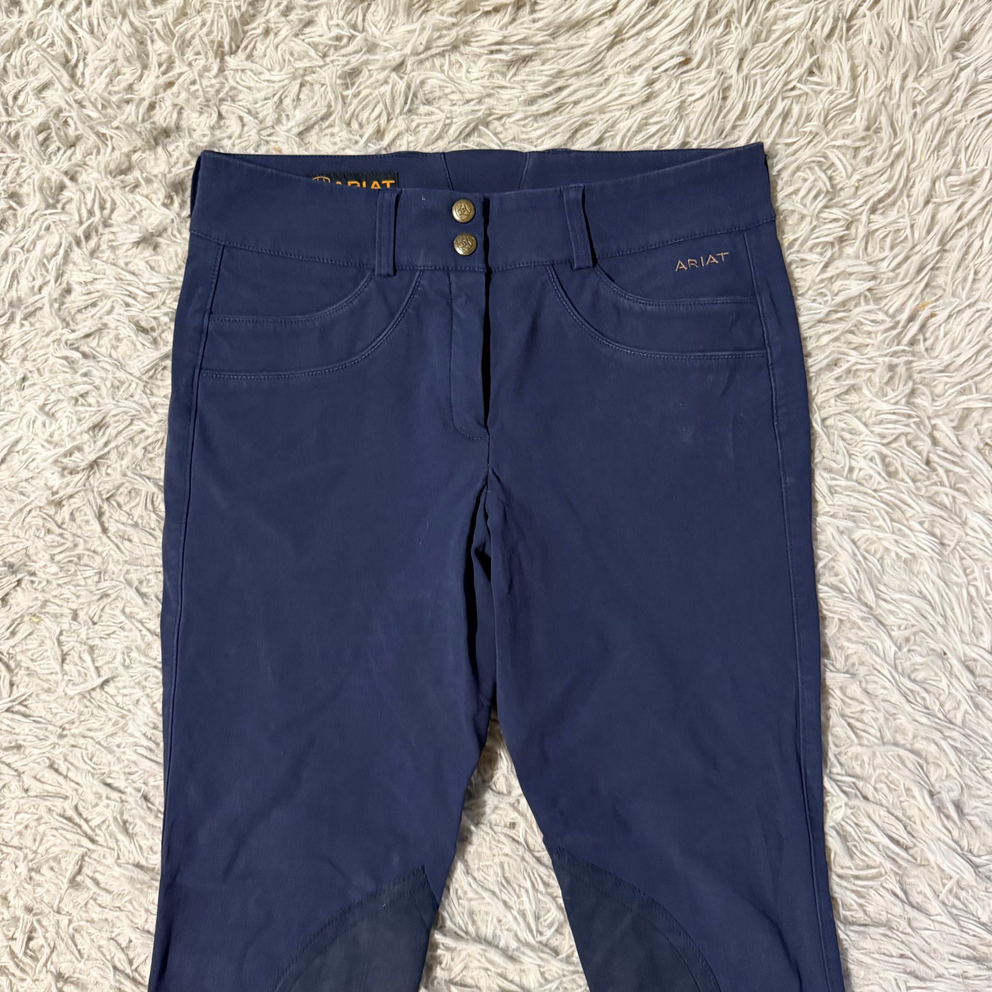Women’s Size 30R Navy Ariat Knee Patch Horseback Riding Breeches