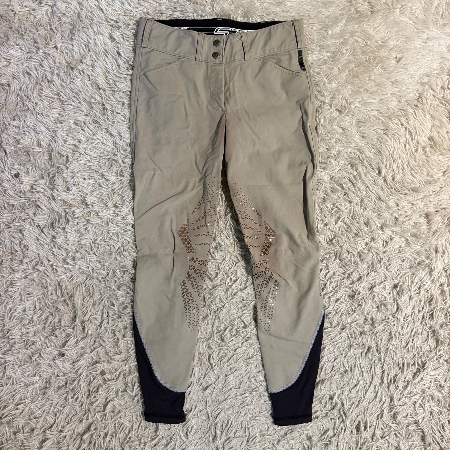 Women’s Size 27R Tan Struck Knee Patch Horseback Riding Breeches