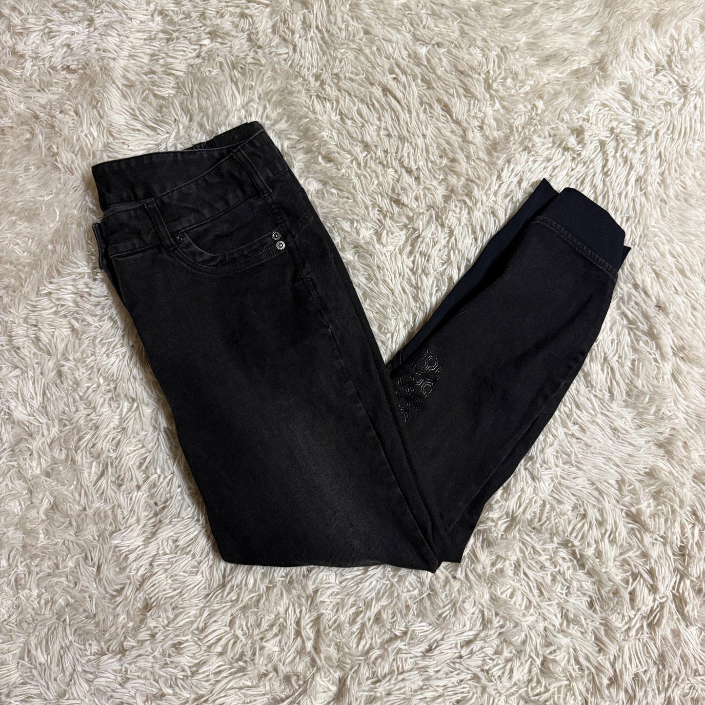 Women’s Size 34R Black Denim Ariat Knee Patch Horseback Riding Breeches