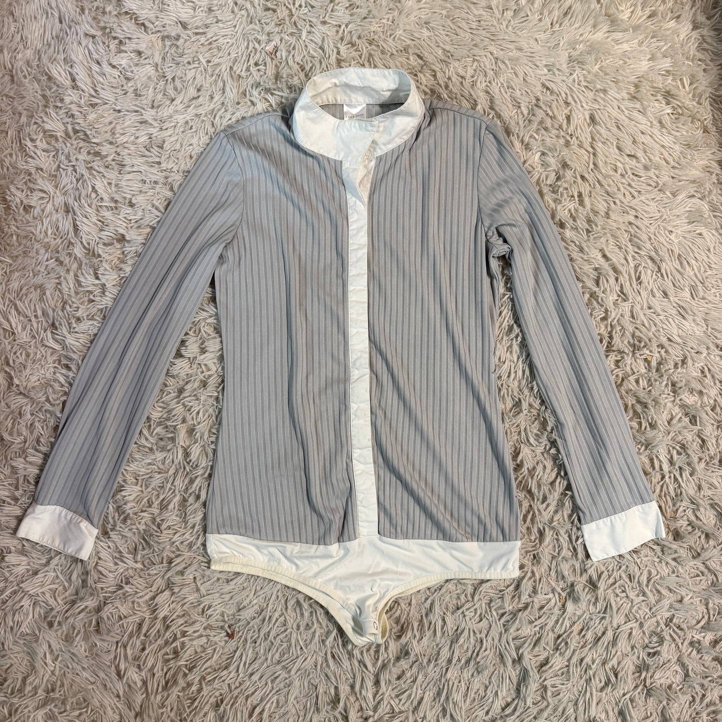 Women’s Medium Grey Free Ride Long Sleeeve Horseback Riding Show Shirt Bodysuit