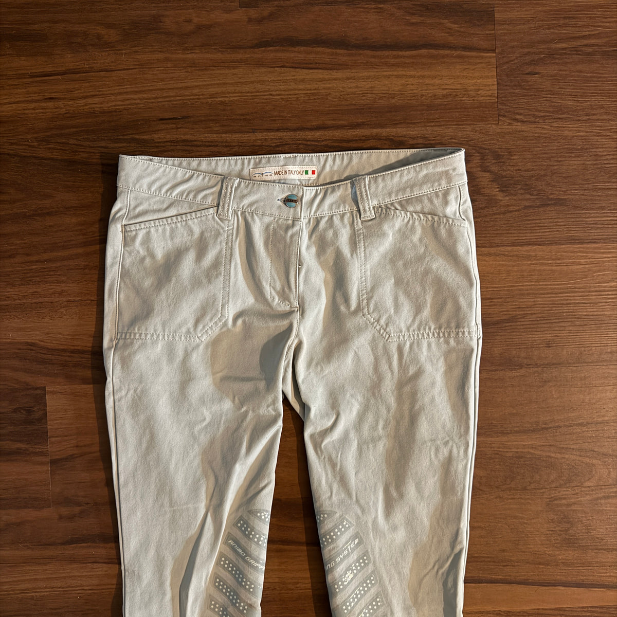 Women’s Size IT44 Tan Animo Knee Patch Horseback Riding Breeches