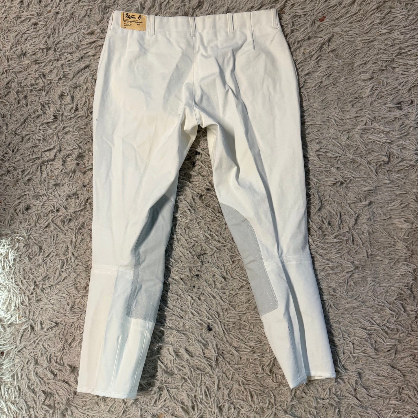 New Women’s Size 30R White Tailored Sportsman Knee Patch Breeches, Older Style