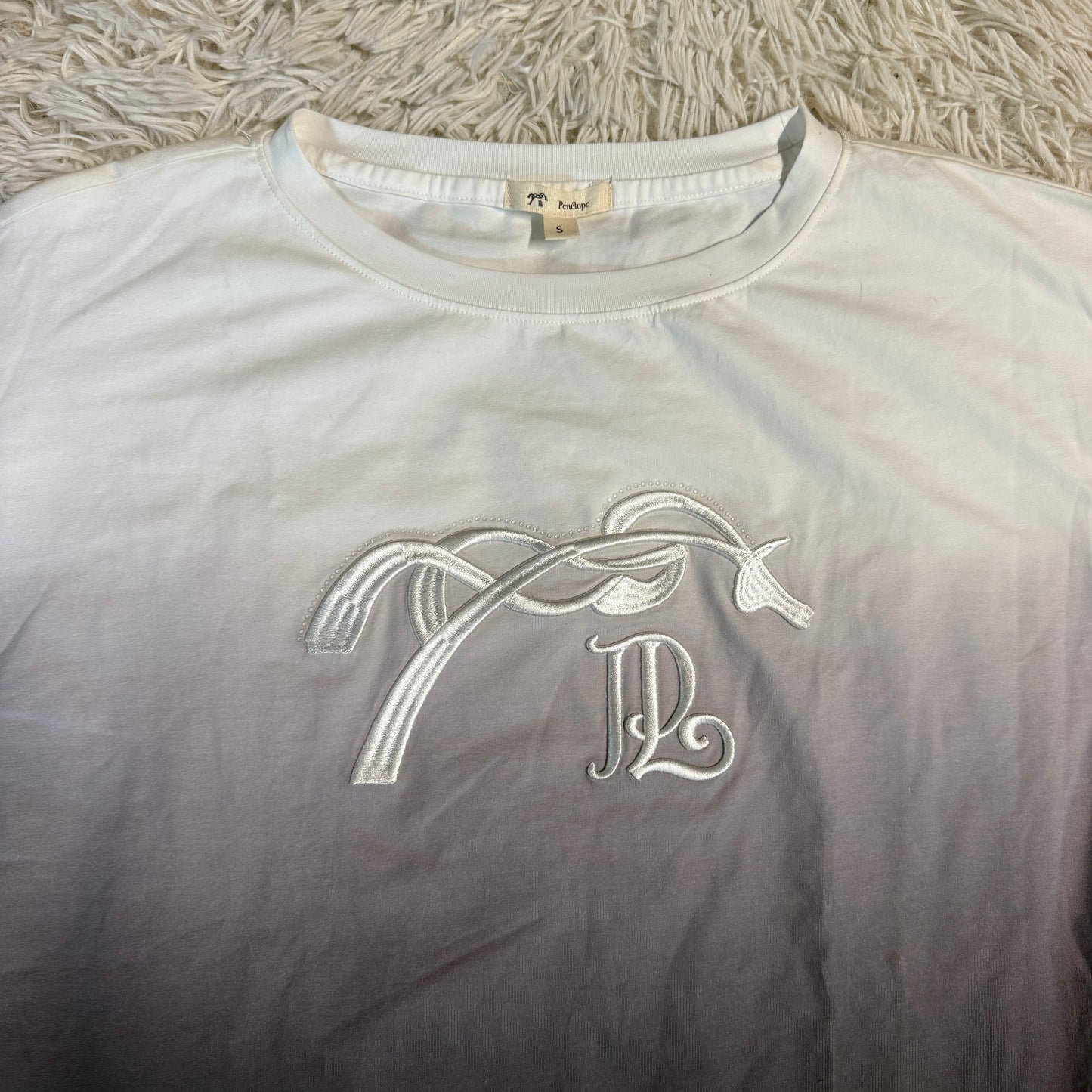 Women’s Small White/Grey Ombre Penelope Short Sleeve Horseback Riding T-Shirt