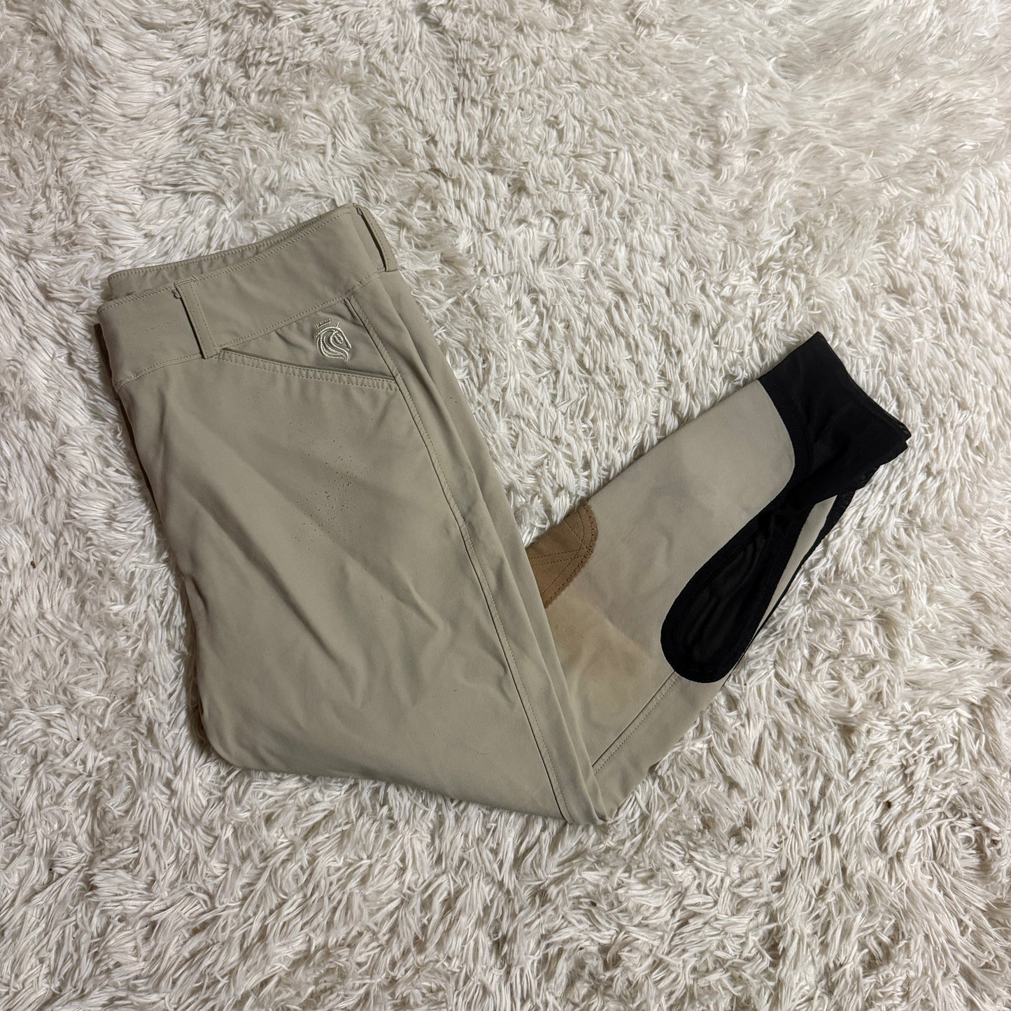 Women’s Size 34R Tan Equinavia Knee Patch Horseback Riding Breeches