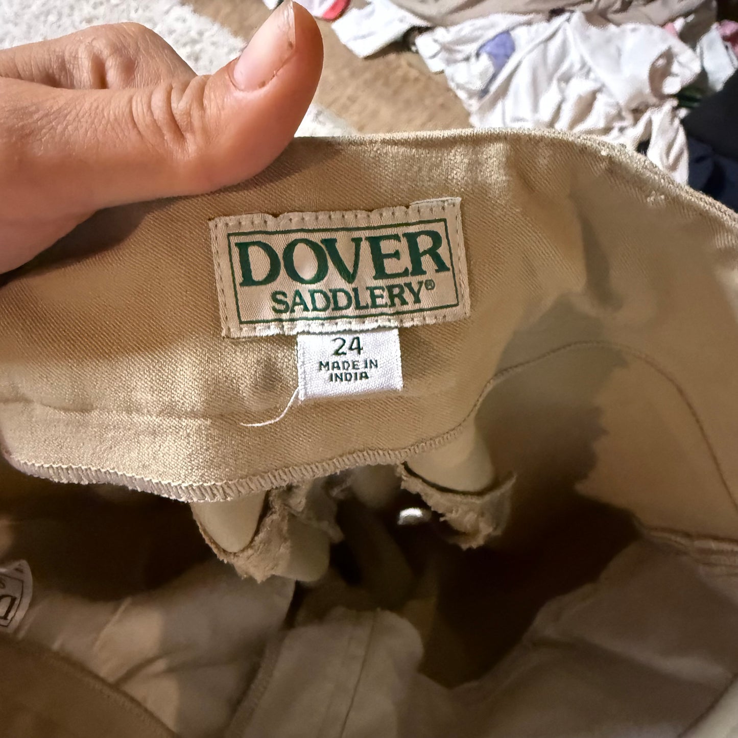 Women’s Size 24R Tan Dover Knee Patch Horseback Riding Breeches