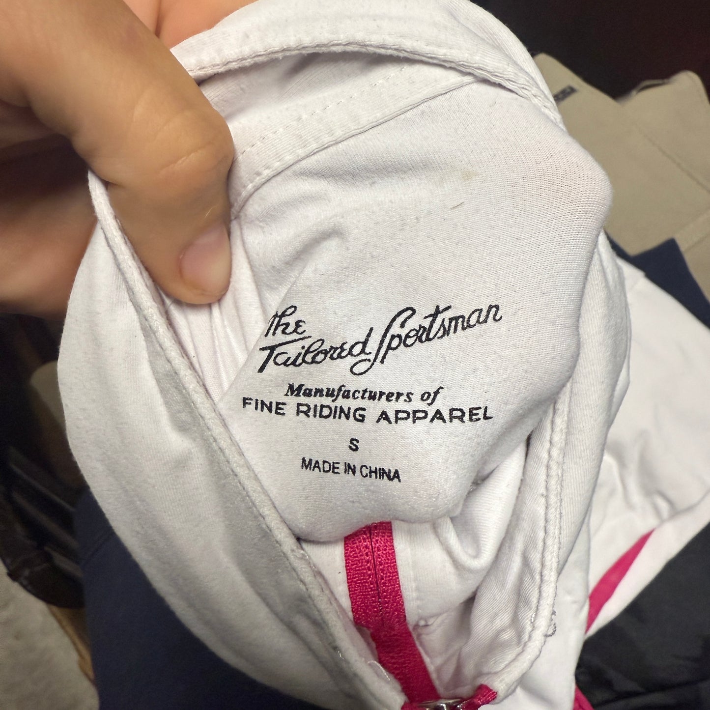 Women’s Small White/Pink Tailored Sportsman Long Sleeve Horseback Riding Sunshirt