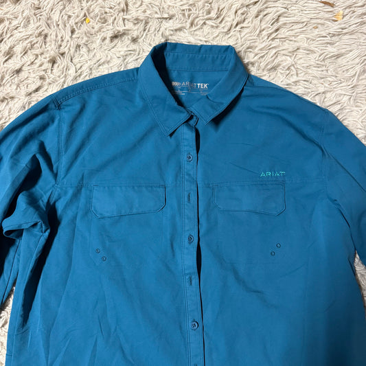 Women’s Large Blue Ariat Long Sleeve Horseback Riding Button Down Sunshirt