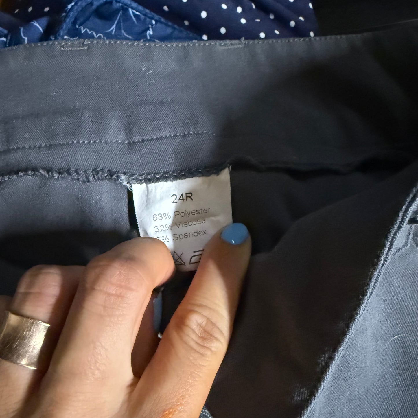 Women’s Size 24R Grey Smartpak Piper Knee Patch Horseback Riding Breeches