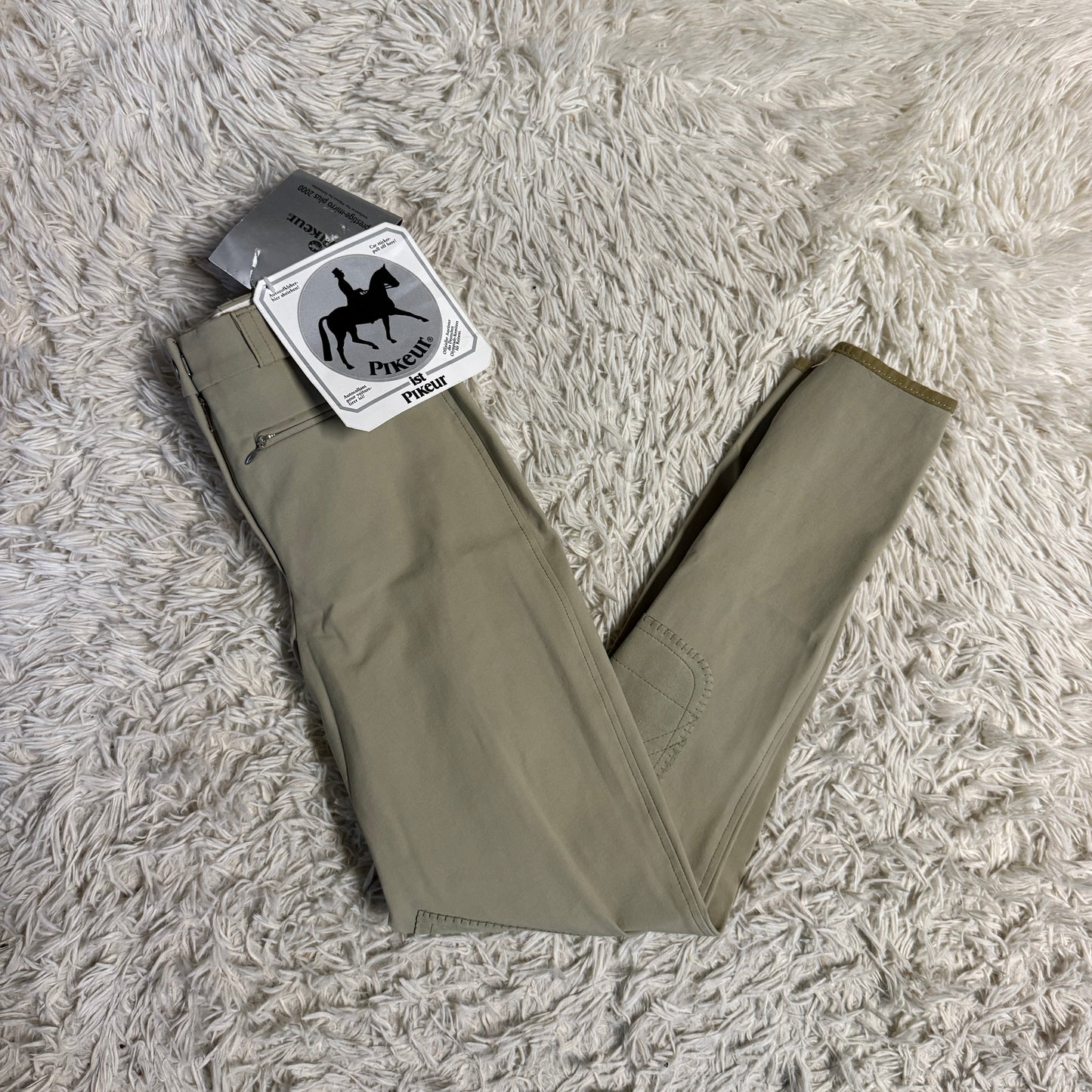 New Women’s Size 22R Tan Pikeur Knee Patch Horseback Riding Breeches