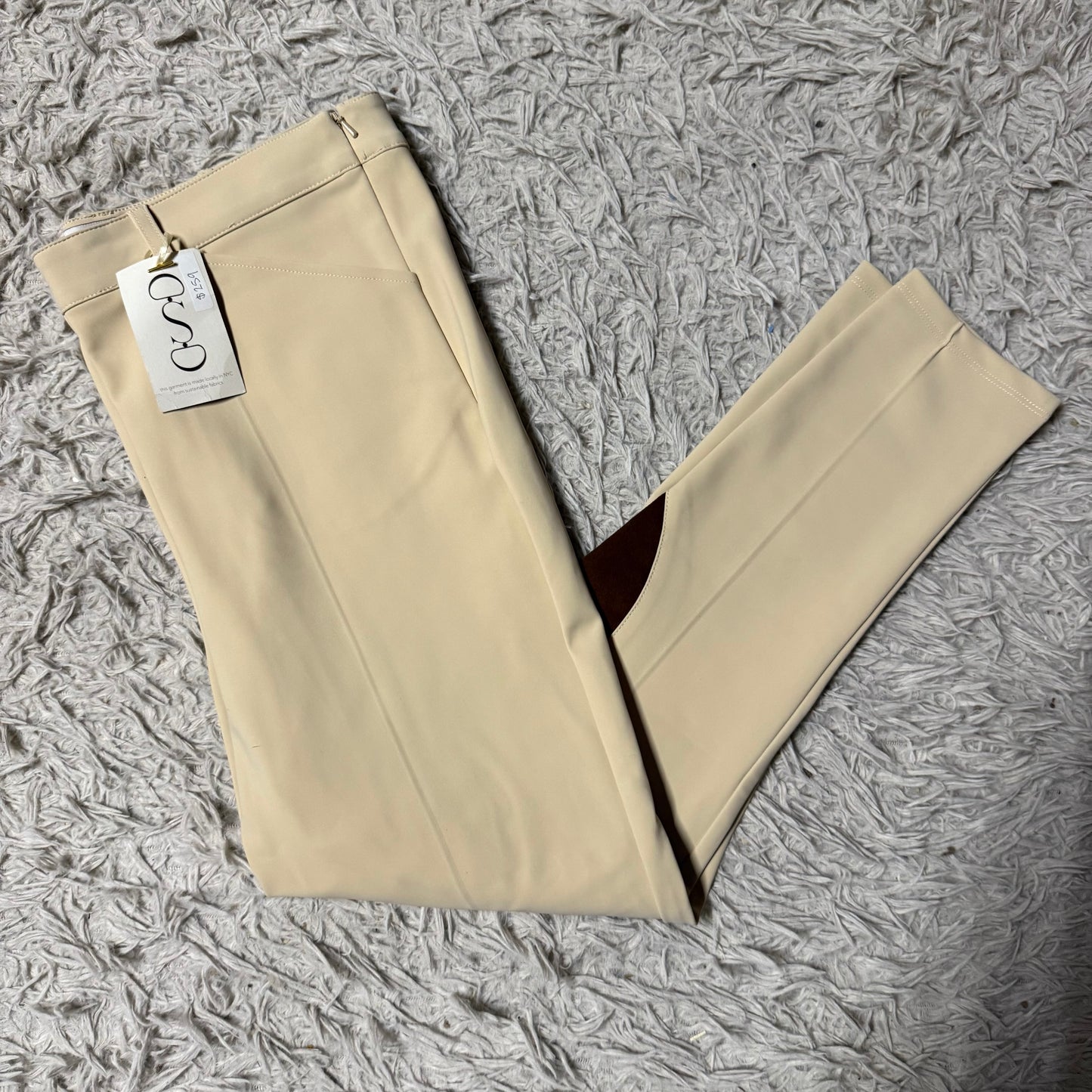 New Women’s Size 32R Tan Superlative Knee Patch Horseback Riding Breeches