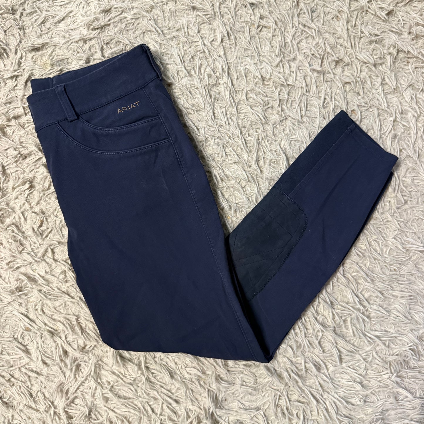 Women’s Size 30R Navy Ariat Knee Patch Horseback Riding Breeches