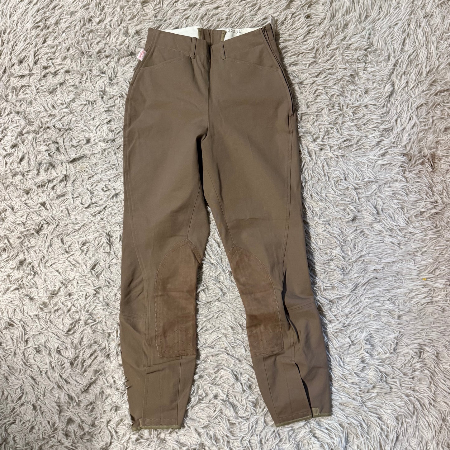 New Women’s Size 26L Tan Tailored Sportsman Knee Patch Horseback Riding Breeches