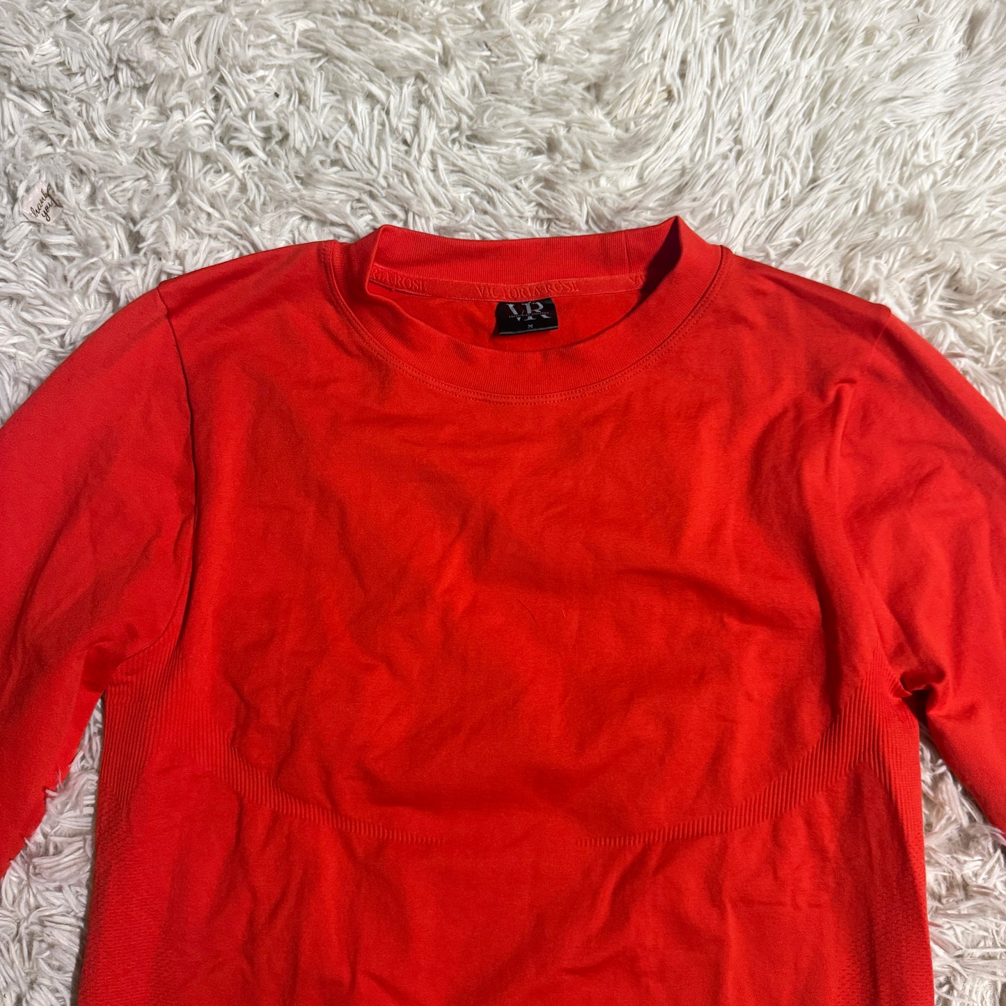Women’s Medium Red Victoria Rose Equestrian Long Sleeve Horseback Riding Sunshirt