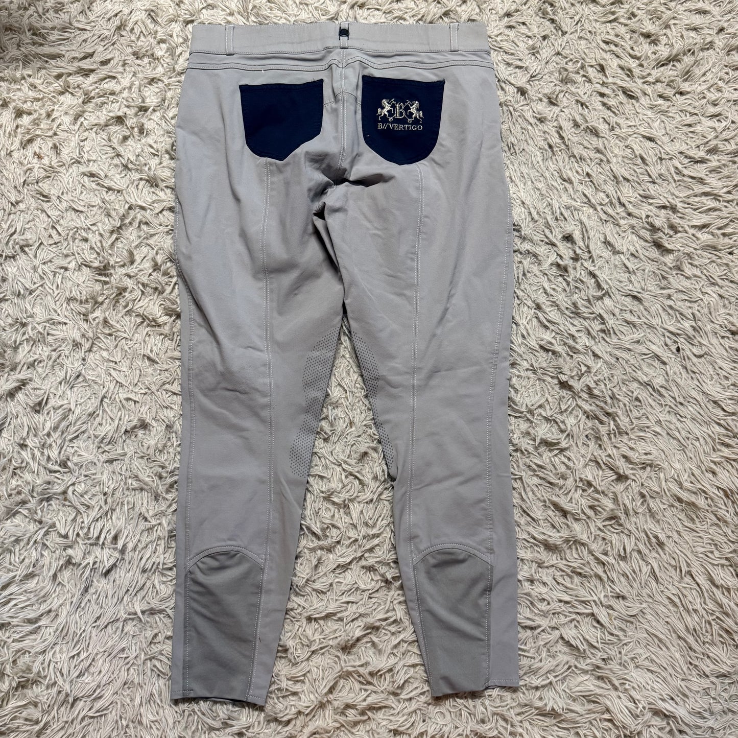Women’s Size 32R Grey B Vertigo Knee Patch Horseback Riding Breeches