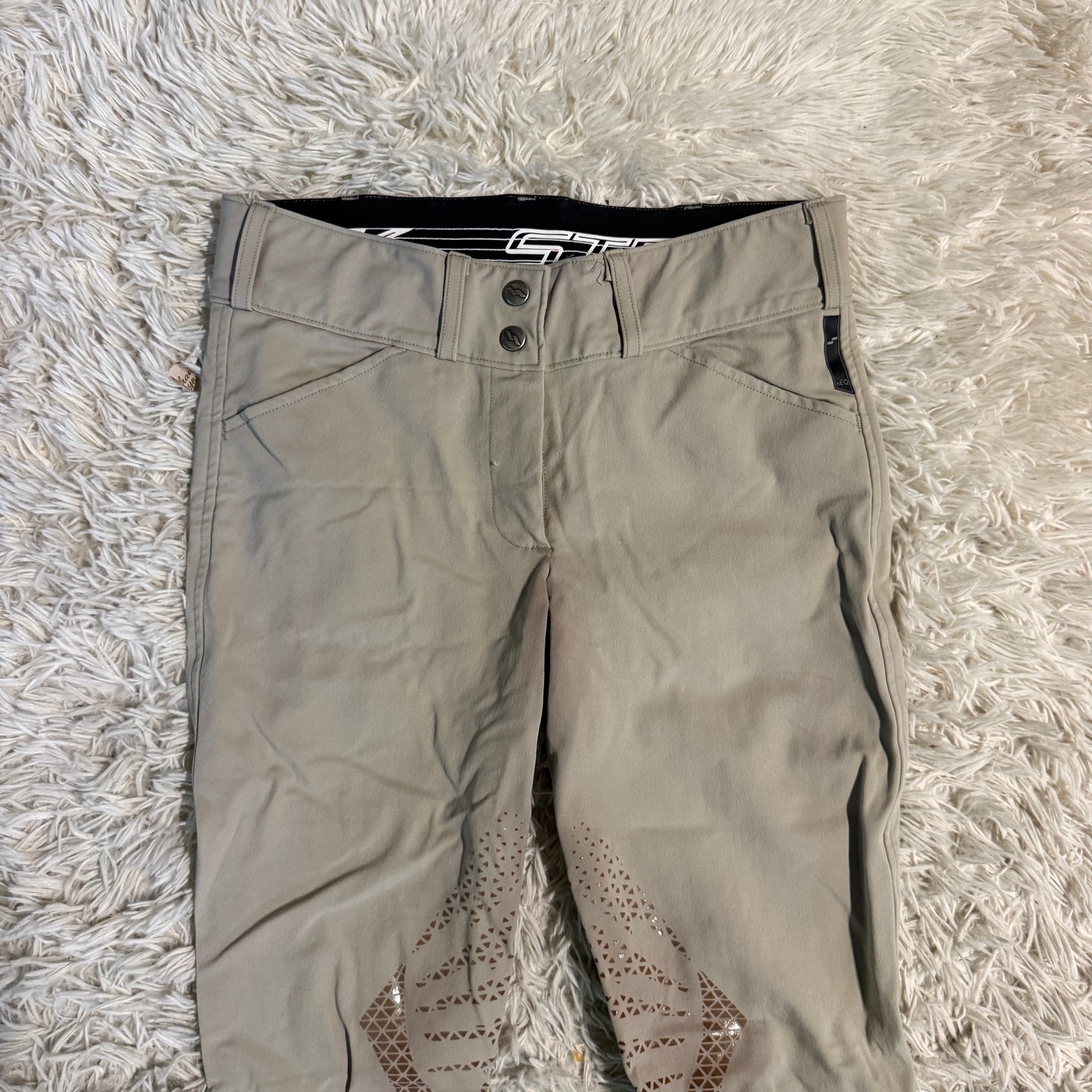 Women’s Size 27R Tan Struck Knee Patch Horseback Riding Breeches
