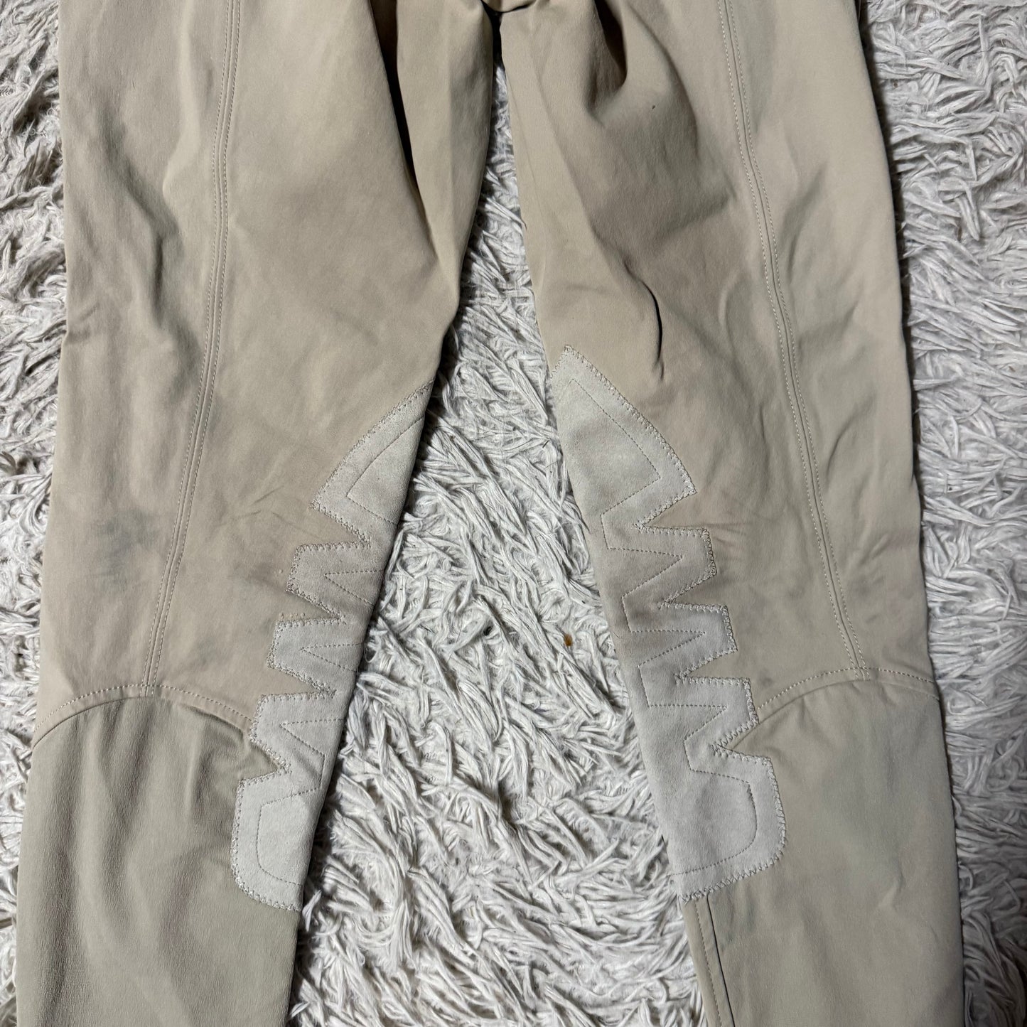 Women’s Size 22 Tan Ariat Knee Patch Horseback Riding Breeches