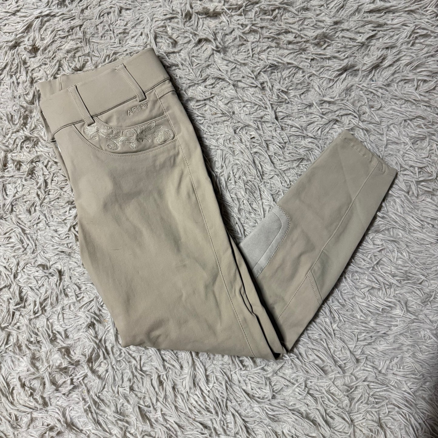 Women’s Size 22 Tan Ariat Knee Patch Horseback Riding Breeches