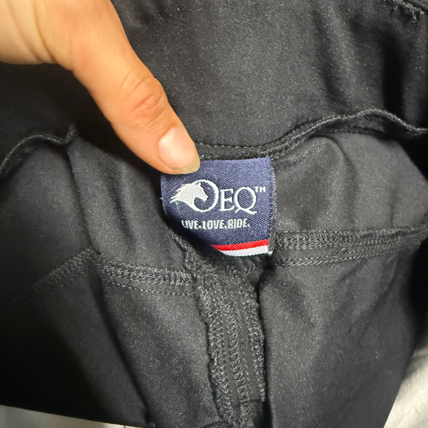 Women’s Size 32R Black EQ Full Seat Horseback Riding Breeches