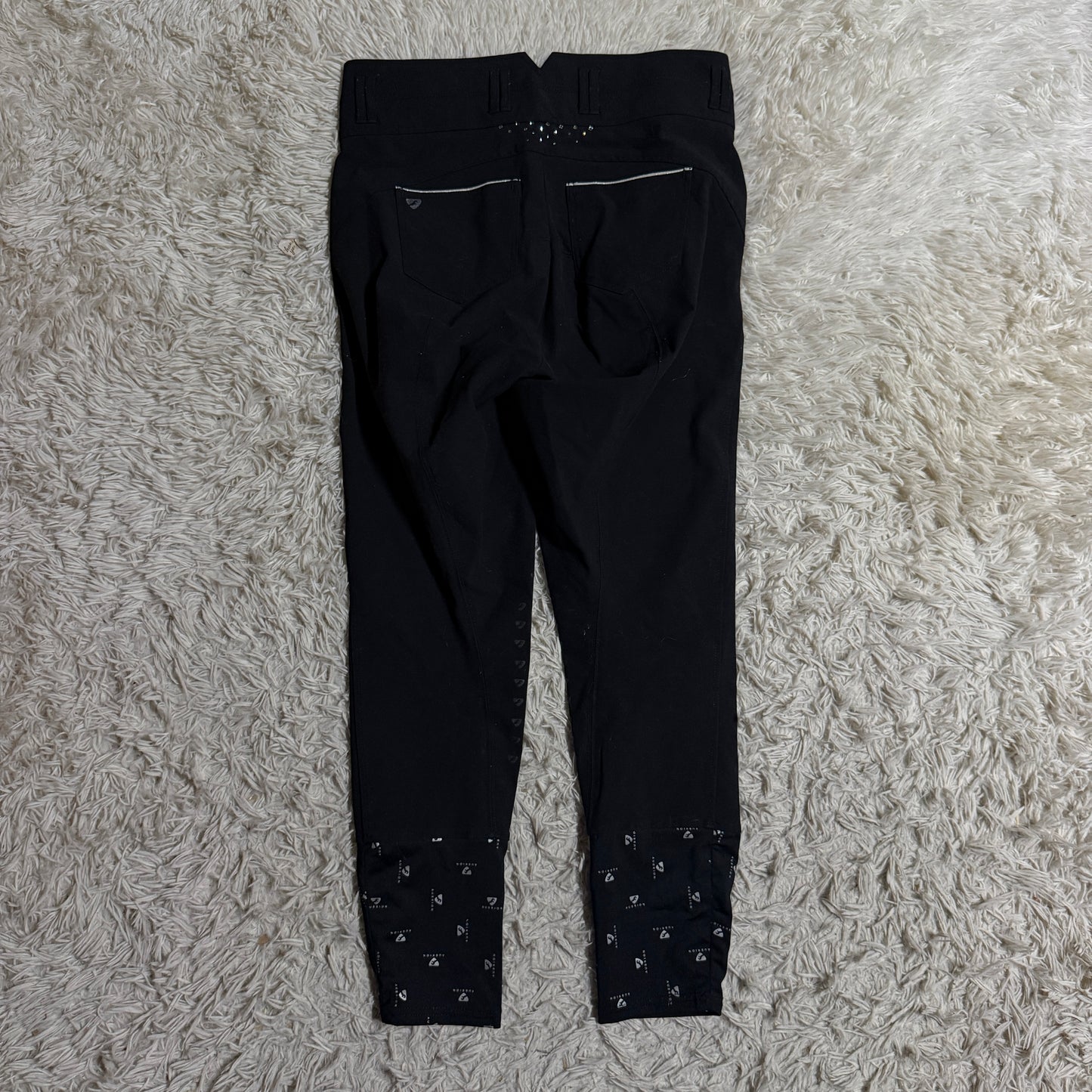 Women’s Size 32R Black Aubrion Knee Patch Horseback Riding Breeches