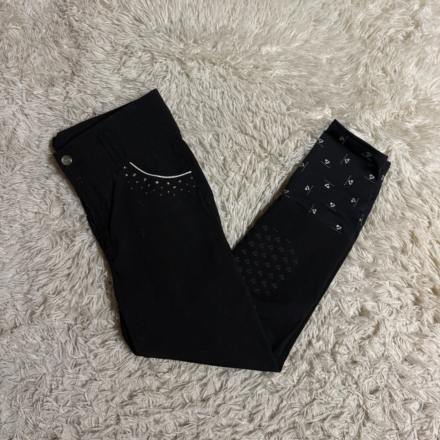 Women’s Size 32R Black Aubrion Knee Patch Horseback Riding Breeches